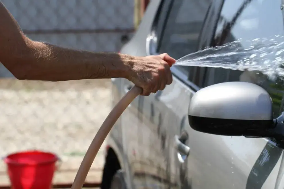 Should I Wash My Car Before Repair-https://vehiclemarket.com.au/